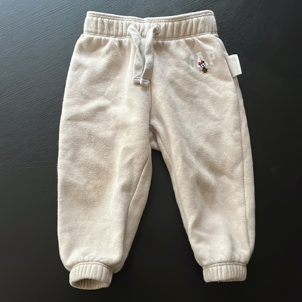 Cute 12-18M GAP X Disney Minnie Mouse cream sweat pants